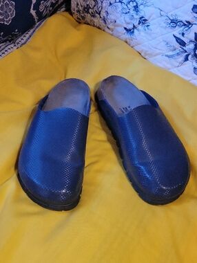 Original, German-made ALPRO BIRKENSTOCK Navy Blue Clogs Slip Ons Size 8